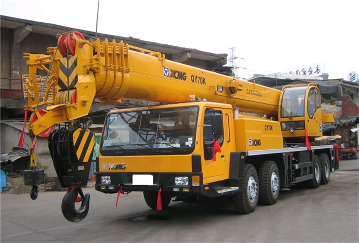 五华区吊车出租选择重点